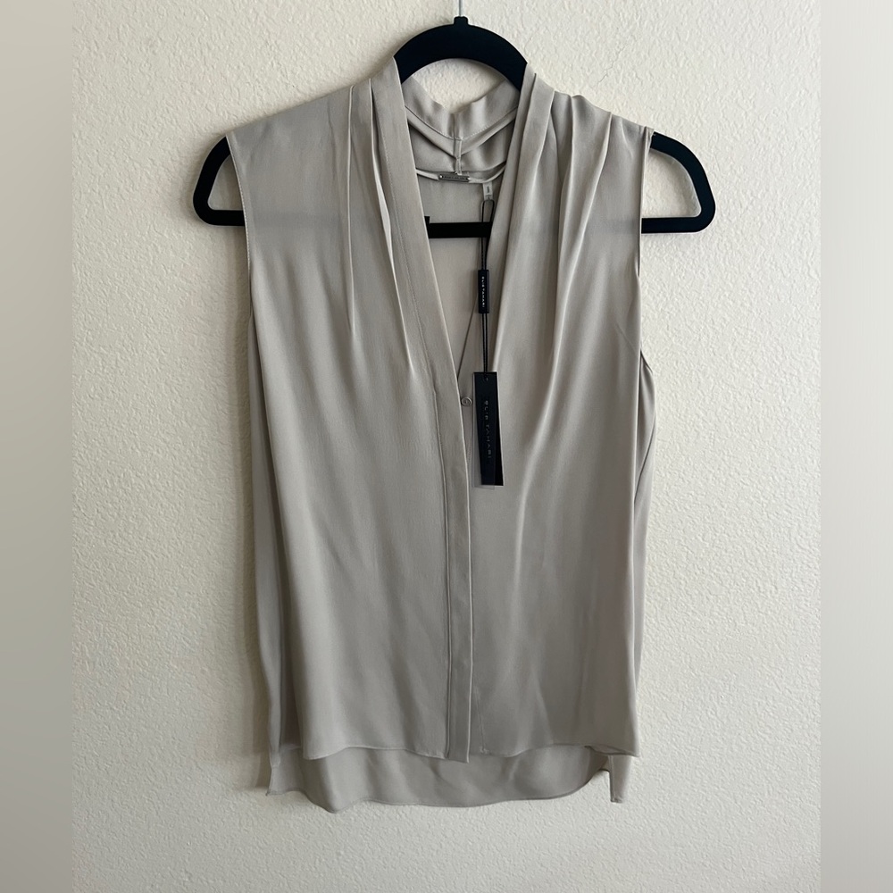 Elie Tahari 100% Silk Grey Sleeveless Blouse NWT size Large